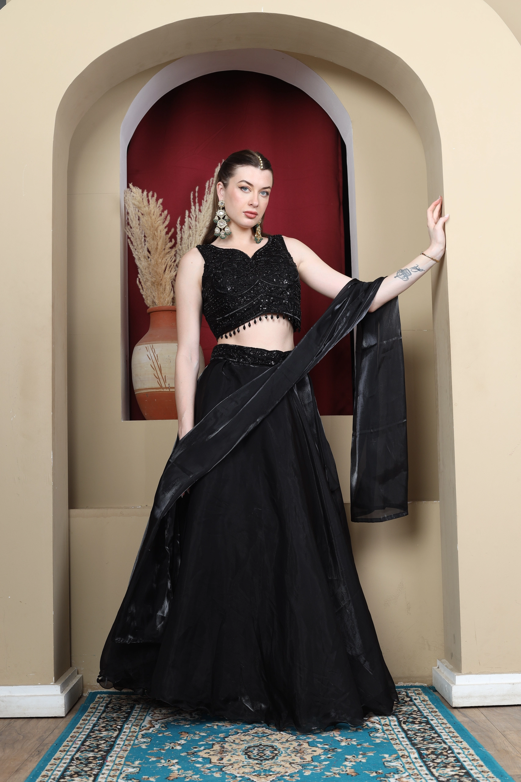 Noir Éclat Lehenga